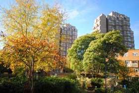 2 bedroom Flat for s...